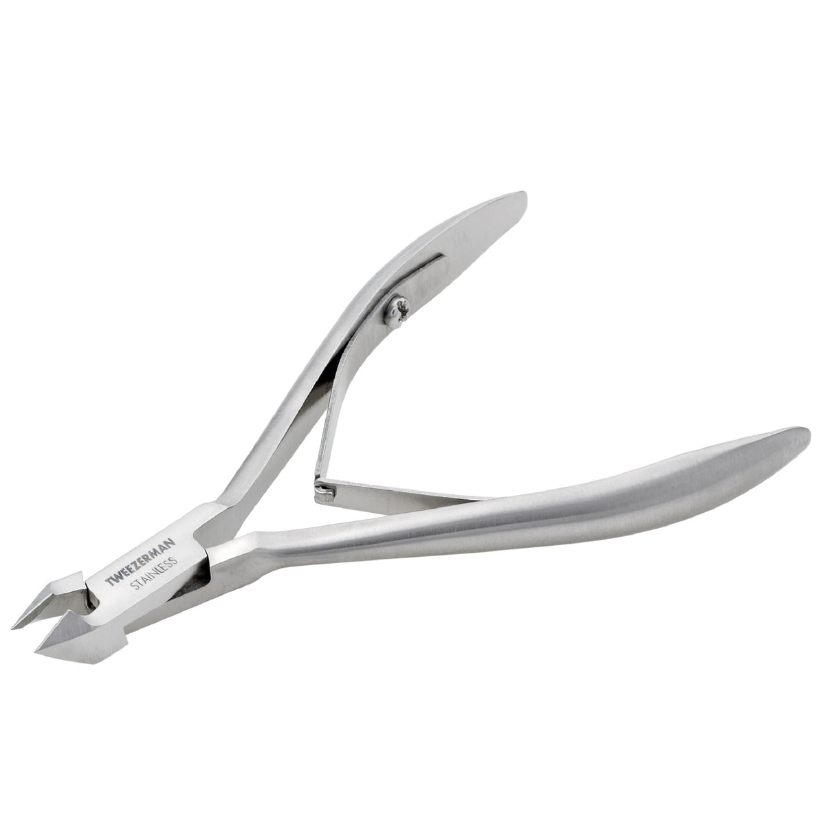 Tweezerman Rockhard cuticle nipper blade close-up shows sharp edges for precise trims.