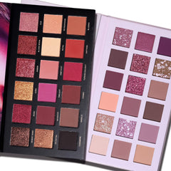 UCANBE Twilight Dusk: sombras mate intensas para combinaciones creativas.