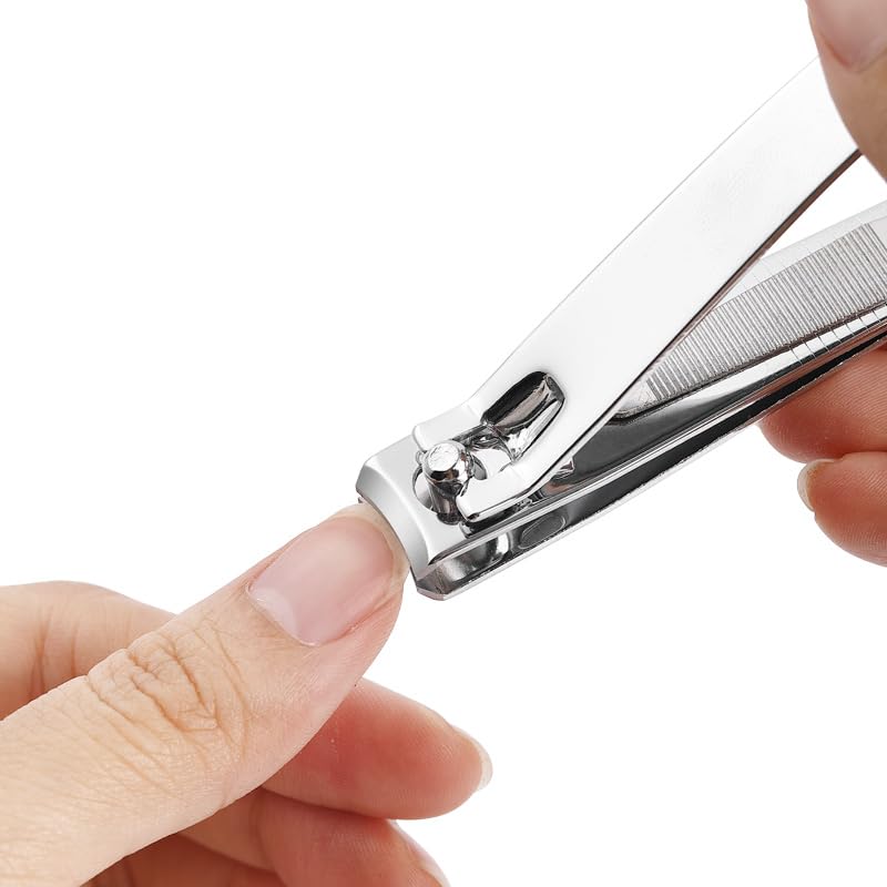 Ucheom built-in nail file feature for smoothing nails after clipping.