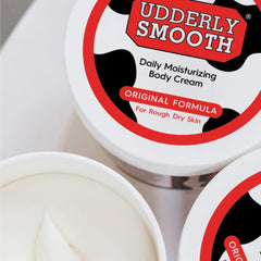 Relieve la piel seca con Udderly Smooth, hidratación de 24 horas.