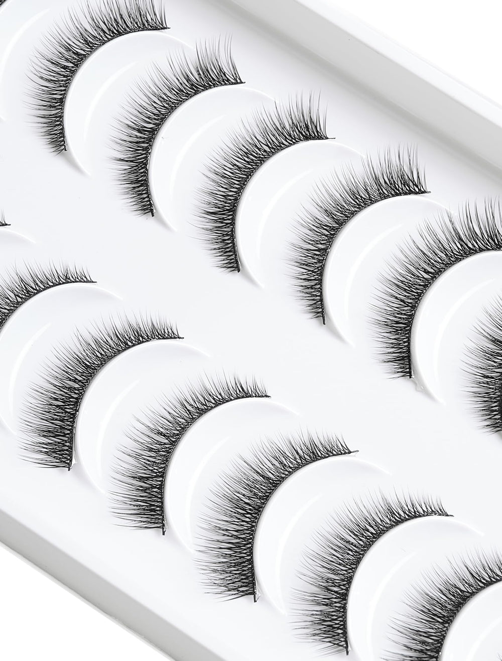 Ukrizi event-ready lashes pair with makeup for special occasions.
