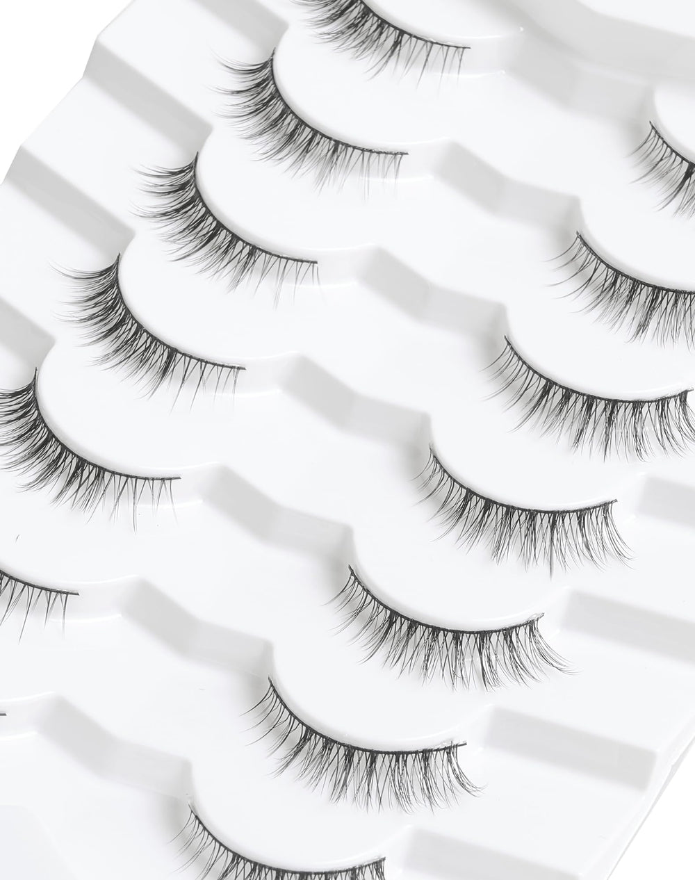 Ukrizi natural lashes all-day comfort from a lightweight band