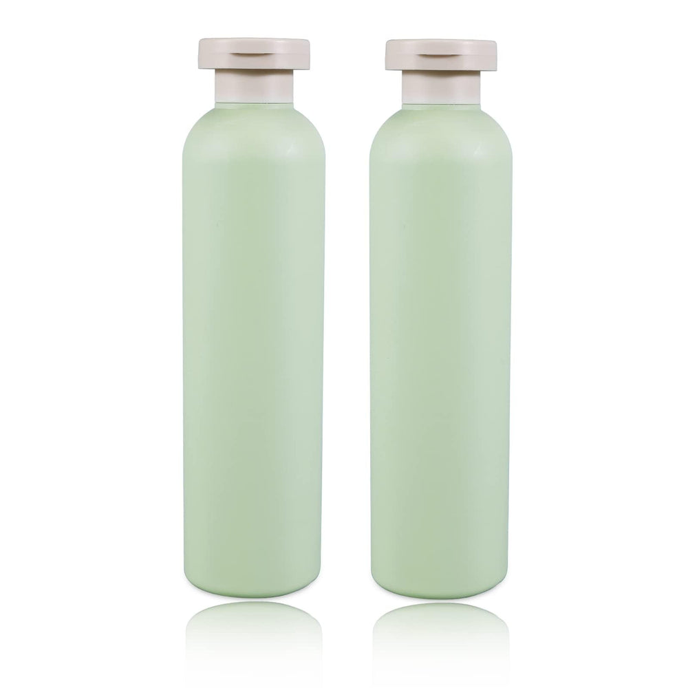 UMETASS 8.8oz bottle with flip cap for mess-free travel.