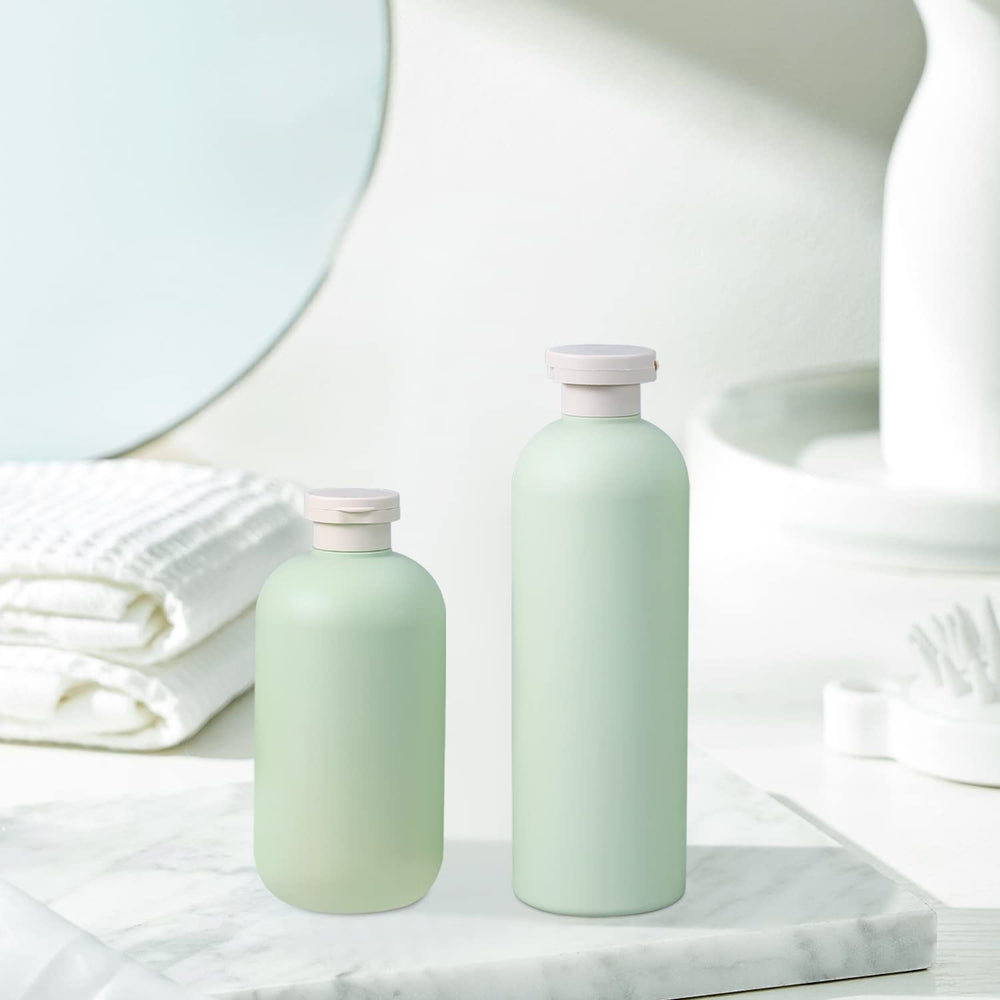 UMETASS versatile bottle suitable for creams, lotions, and other liquids.