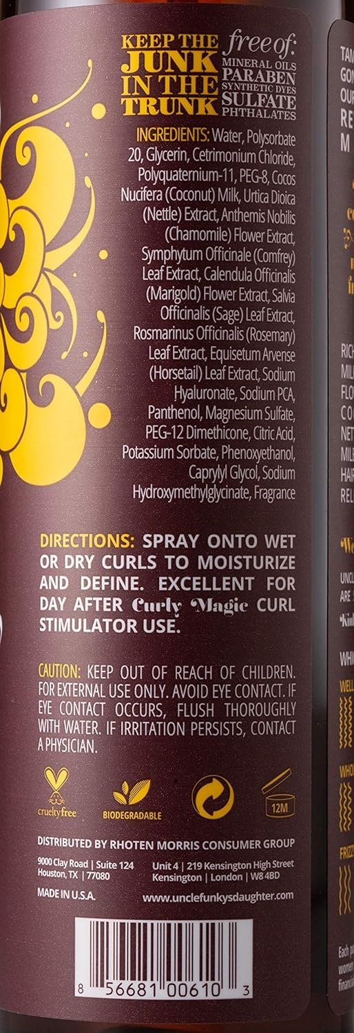 Uncle Funky's Daughter Thirsty Curls, aplicación en manos para revitalizar rizos sin lavar.