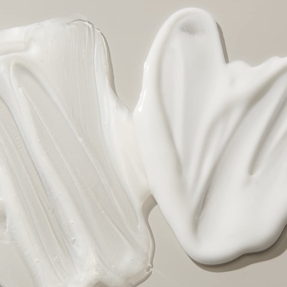 Application on hair demonstrates lift and moisture in a single step.