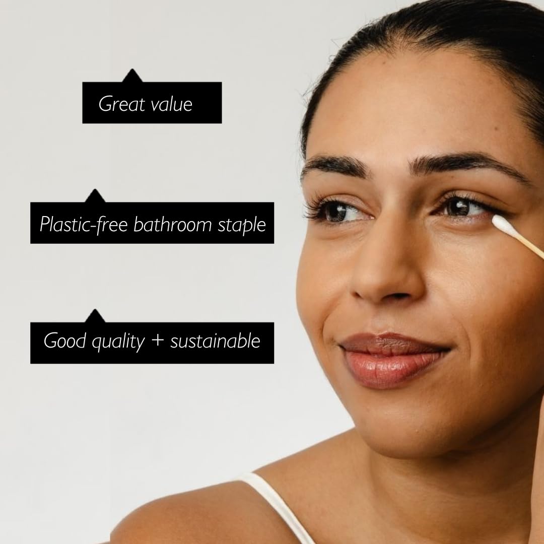 UpCircle bamboo cotton buds with natural bamboo sticks and cotton tips.