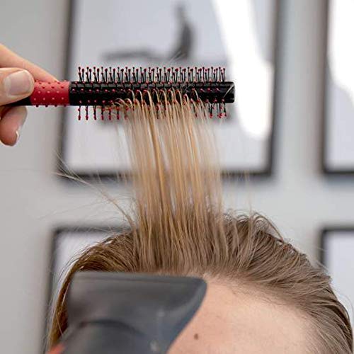 Uppercut Deluxe Quiff Roller pompadour-boost supports versatile styling choices.