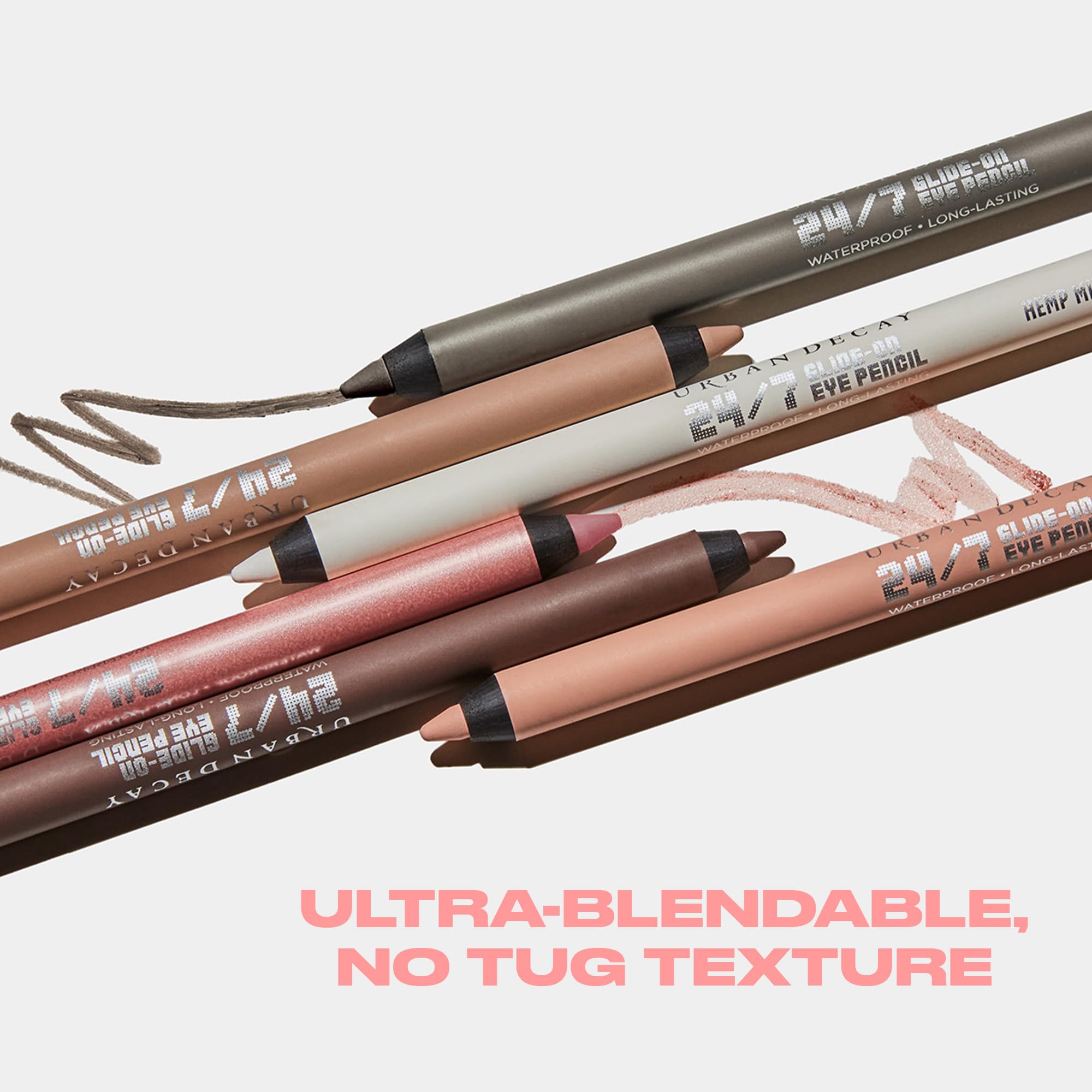 Urban Decay 24/7 Muestra de color: delineador Leyenda para tono negro intenso.