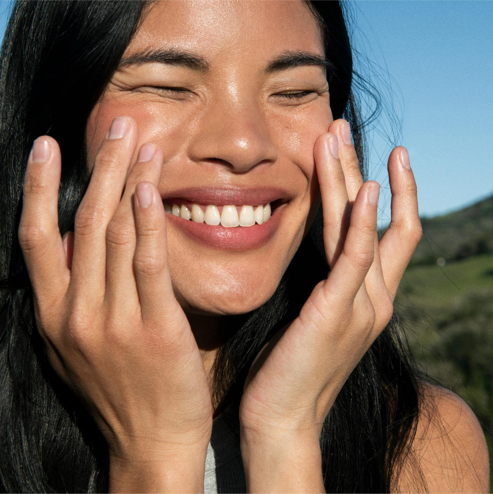 Ursa Major Brighten Up Serum ingredients include ascorbic acid polypeptide for brightness