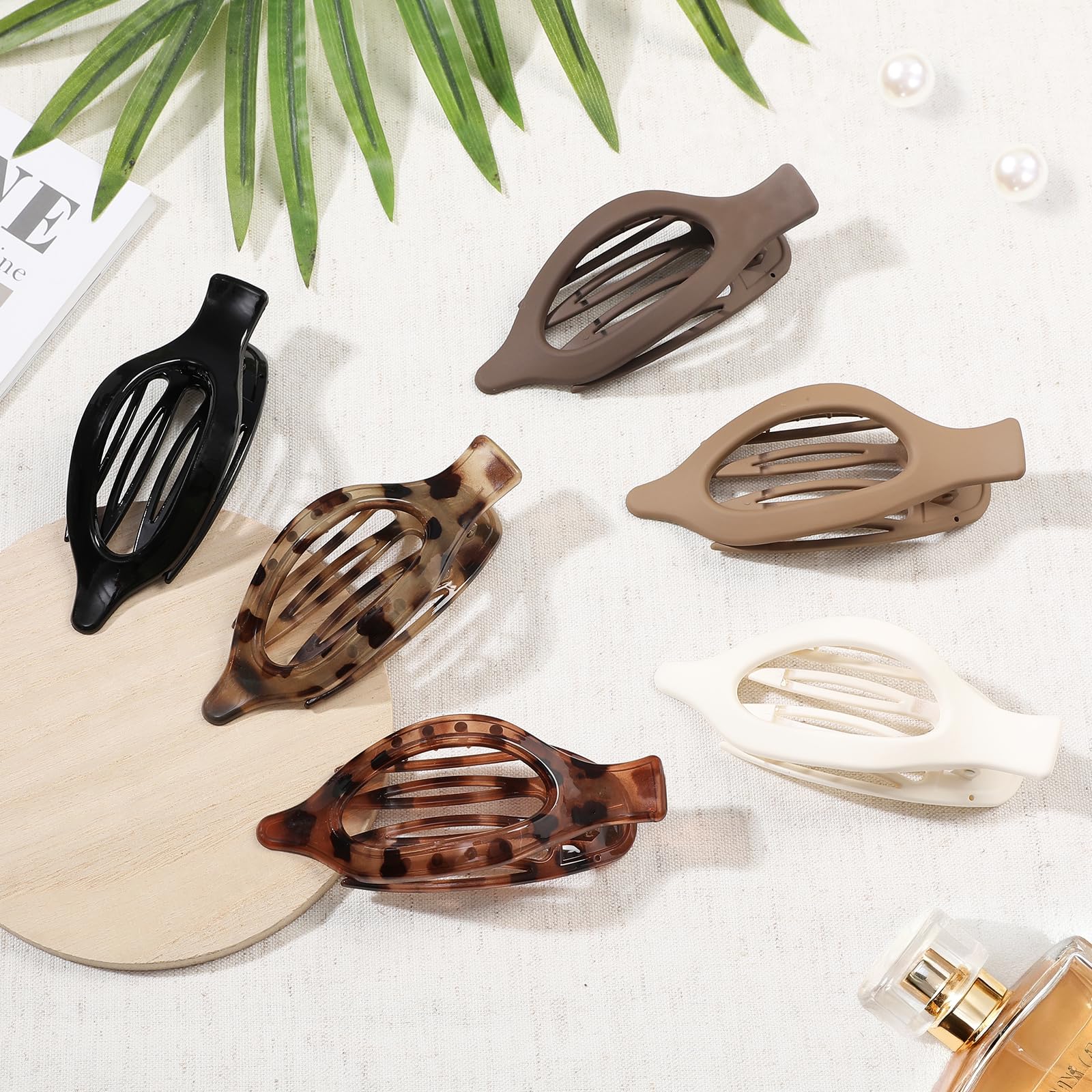 USDNICE flat hair clips in leopard red-brown add bold texture to any look