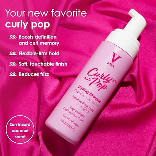 Textura cremosa de V&Co Curly Pop Mousse para humectar sin pesadez