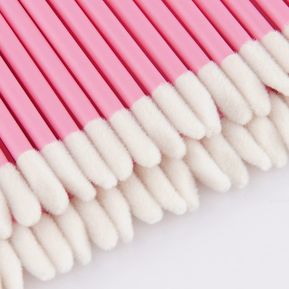 Vaincre pink-handle lip wands 3.62-inch length for quick touch-ups.