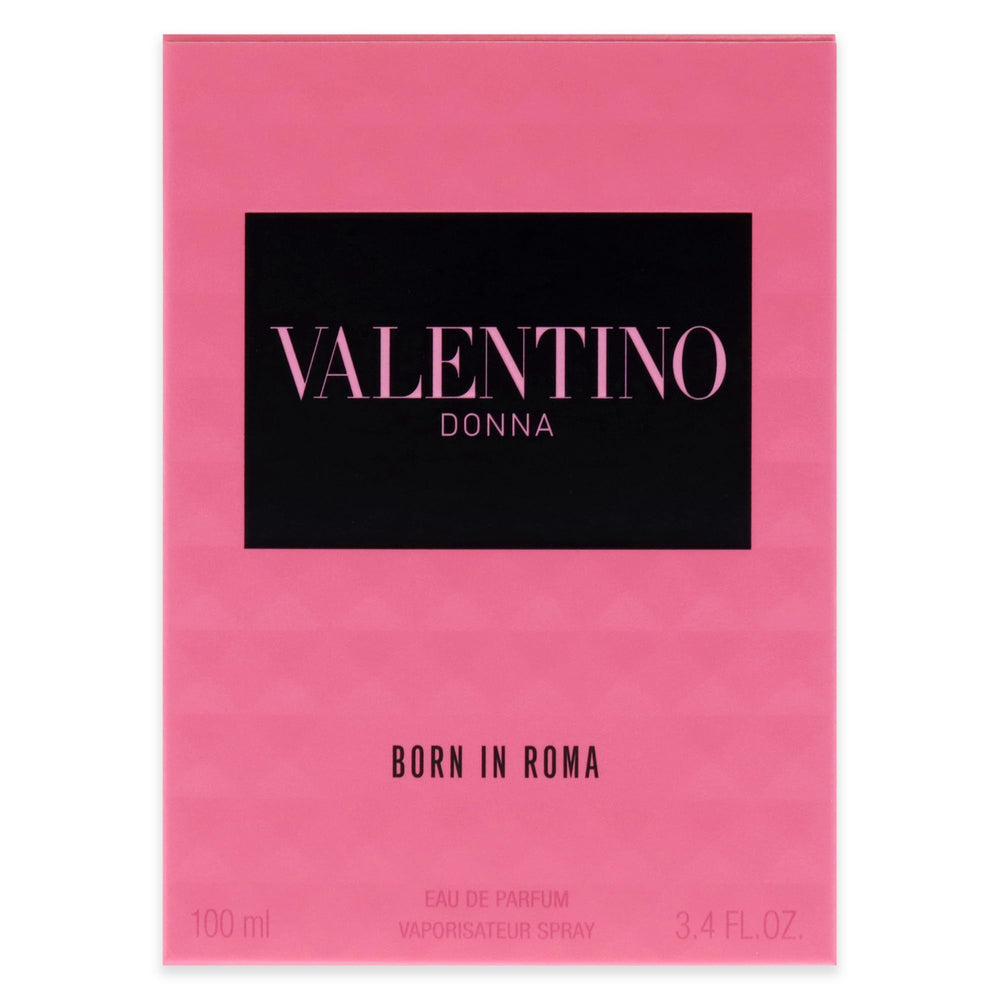 Valentino Born in Roma EDP spray application demonstrates smooth mist