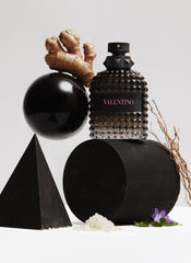 Valentino Uomo Born in Roma mineral notes close-up detail adds distinctive edge.