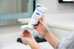 Vanicream Gel: agarre firme sin residuos grasos para el peinado