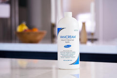Vanicream Liquid Cleanser Refill close-up label, fragrance-free and free from dyes, parabens, and sulfates.
