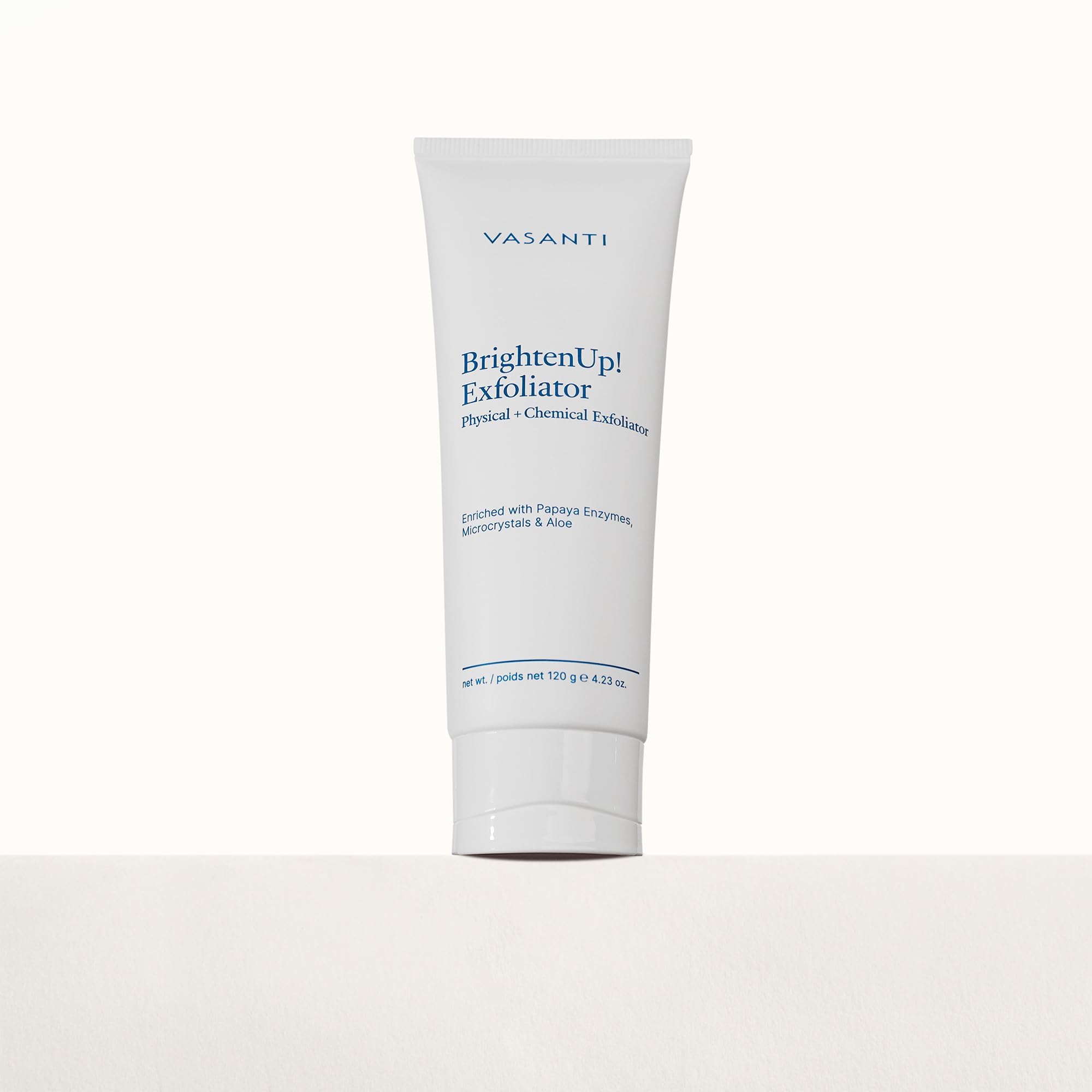 VASANTI Exfoliating Face Wash papaya slices evoke enzyme-based exfoliation benefits