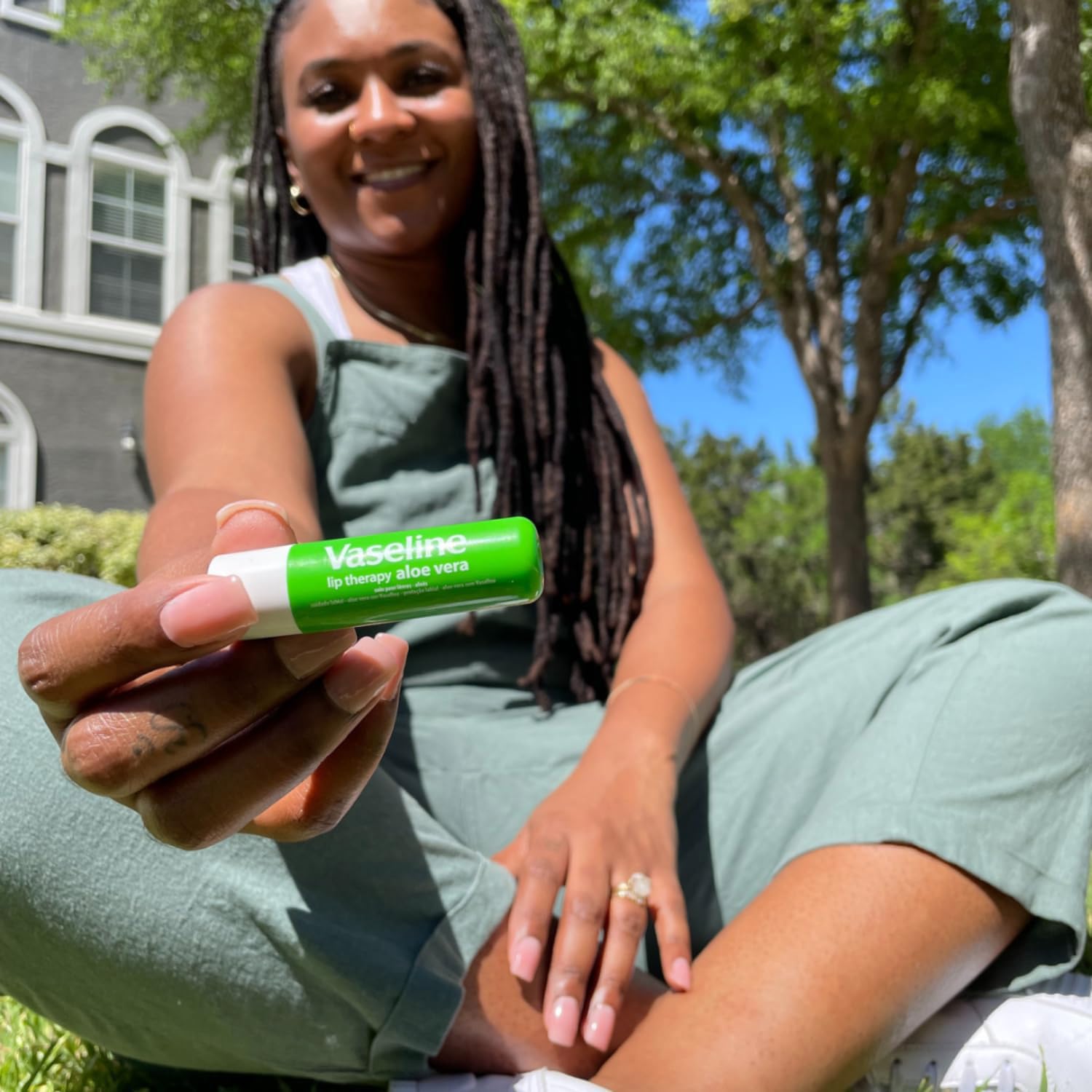 Vaseline Balsamo Labial Aloe Vera: formato portátil para salir