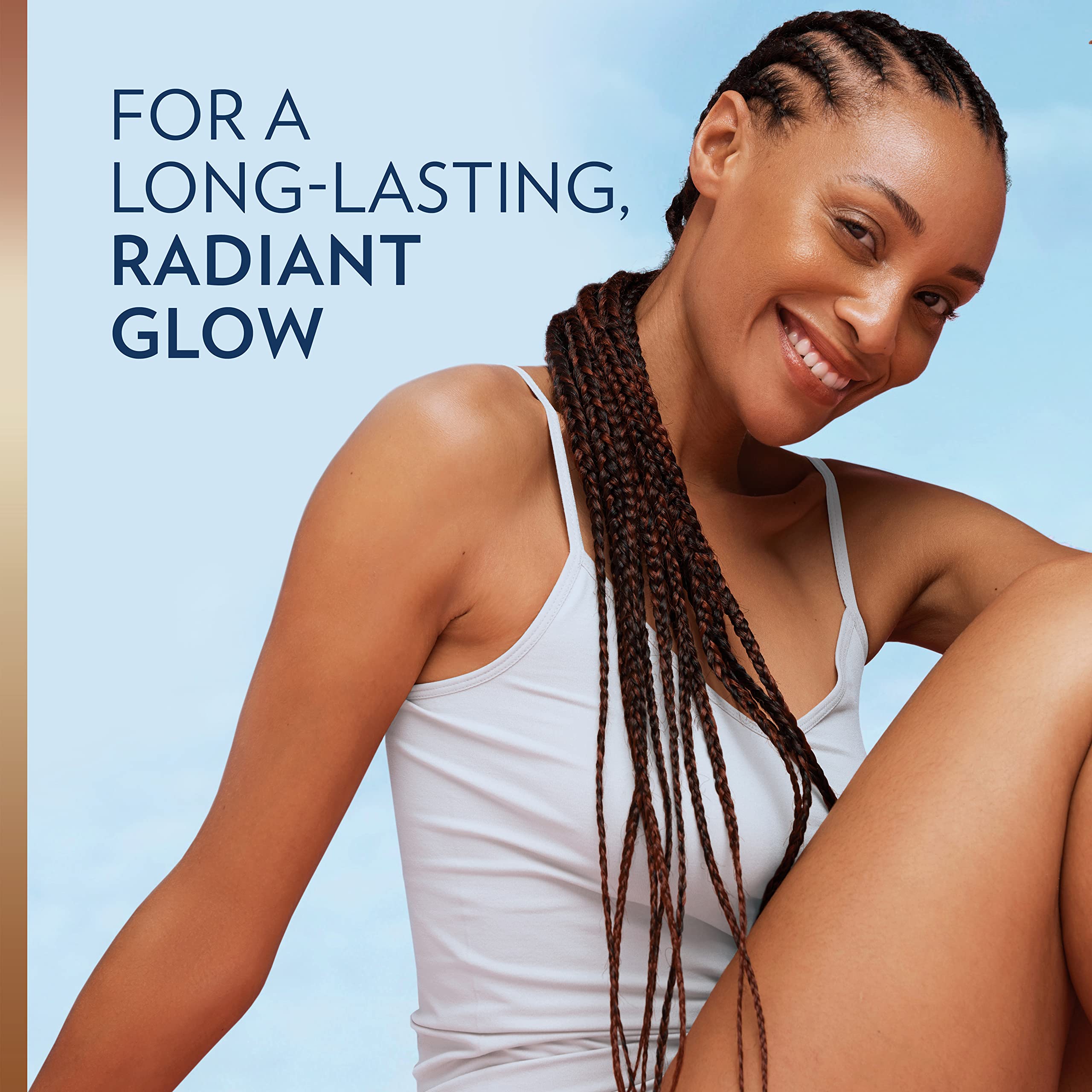Vaseline Cocoa Radiant aplicación suave en hombros y brazos para hidratación diaria