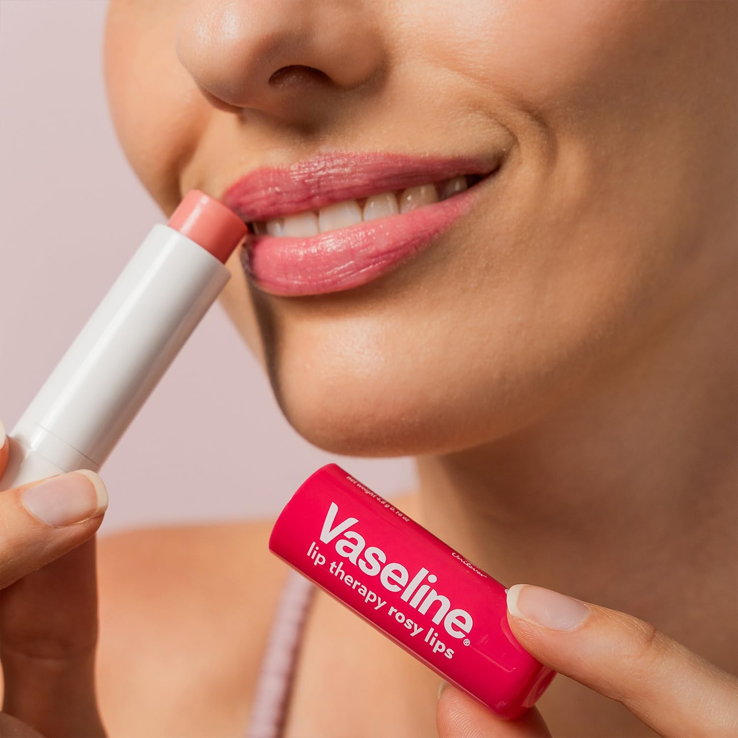 Vaseline Lip Therapy Rosy Lips con aloe vera para suavidad