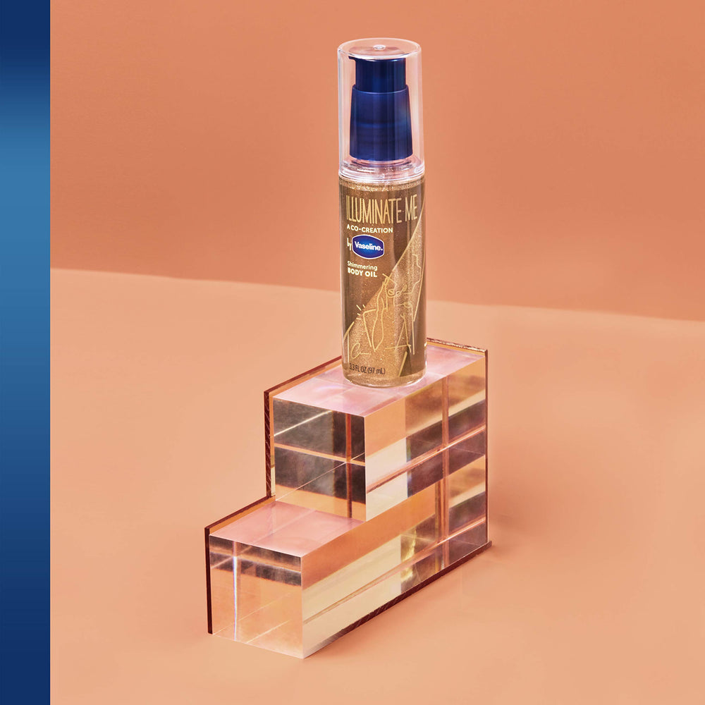 Vaseline Ilumina fórmula sin parabenos para piel sensible.