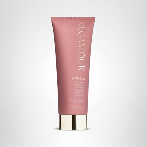 VEGAMOUR HYDR-8 geranium-jasmine-scent provides pleasant wash experience.