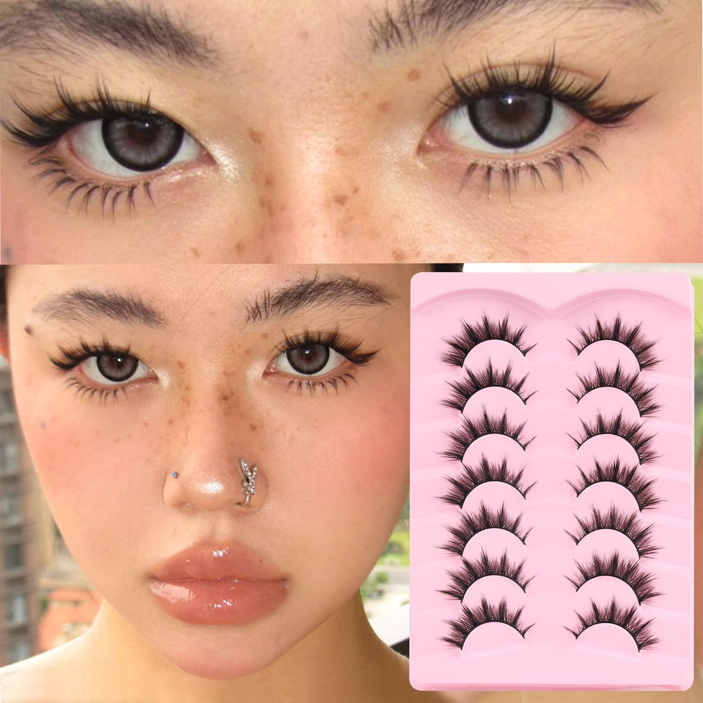 Veleasha Cat Eye Wispy lashes suited for daily wear and events.