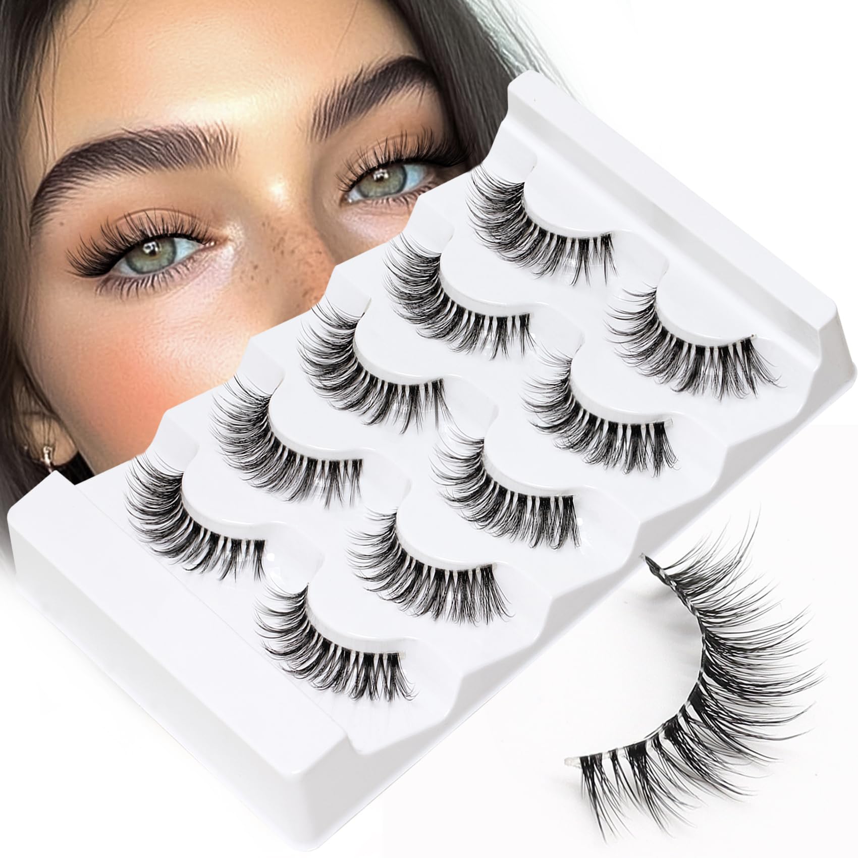 Veleasha Lashes suitable for any occasion, casual to night out.