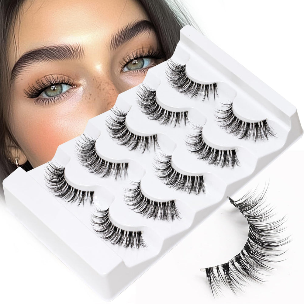 Veleasha Lashes suitable for any occasion, casual to night out.
