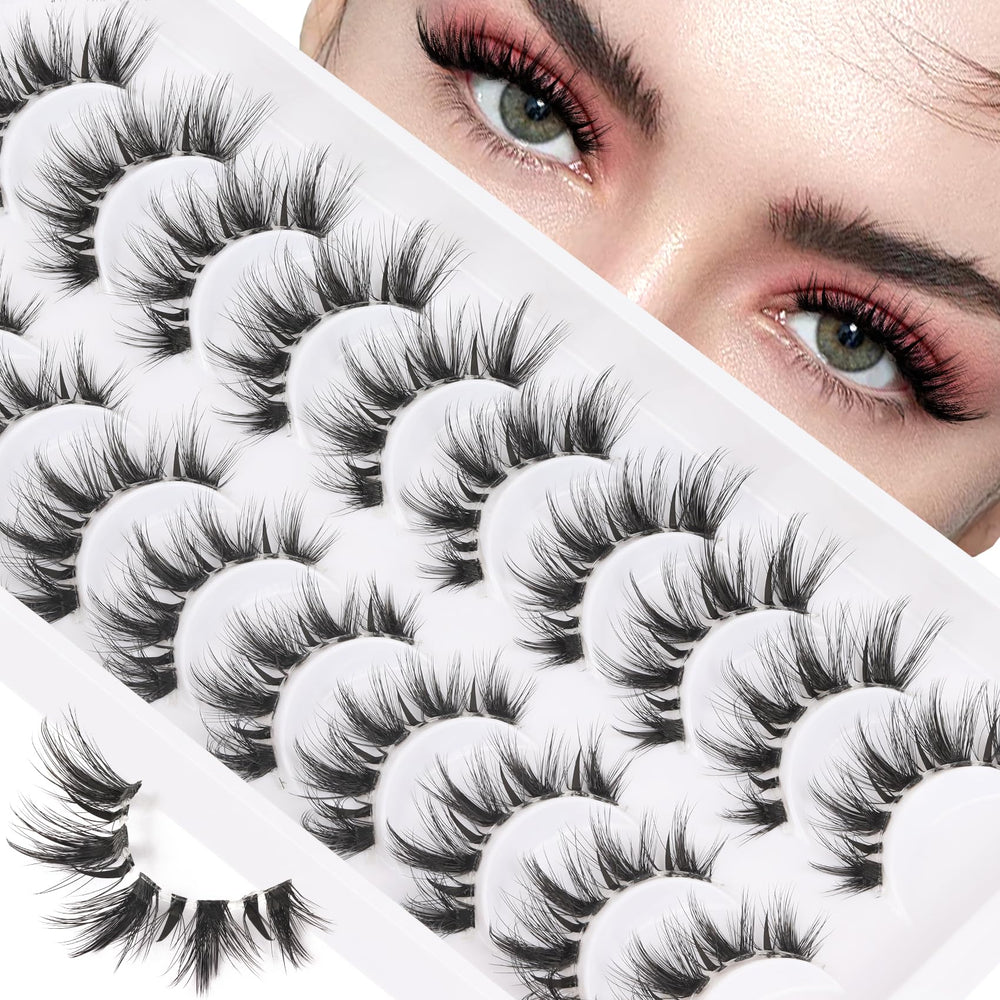 Veleasha Manga Bunny Lashes with clear band creating a natural cat-eye look