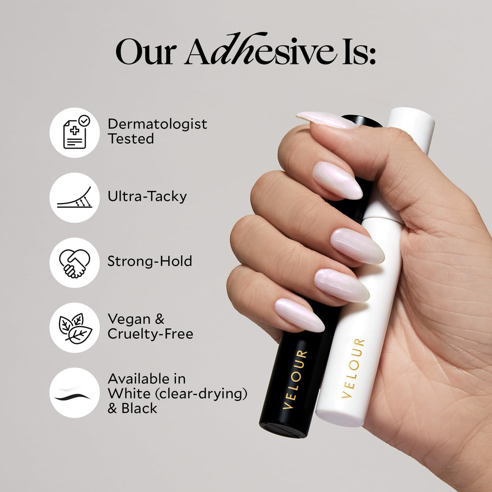 Velour strong hold lash adhesive ensures all-day wear for special occasions.