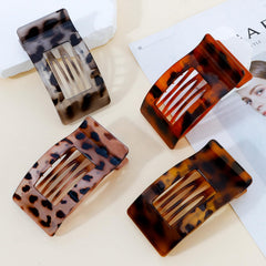 VELSCRUN flat hair clip features matte finish with secure grip