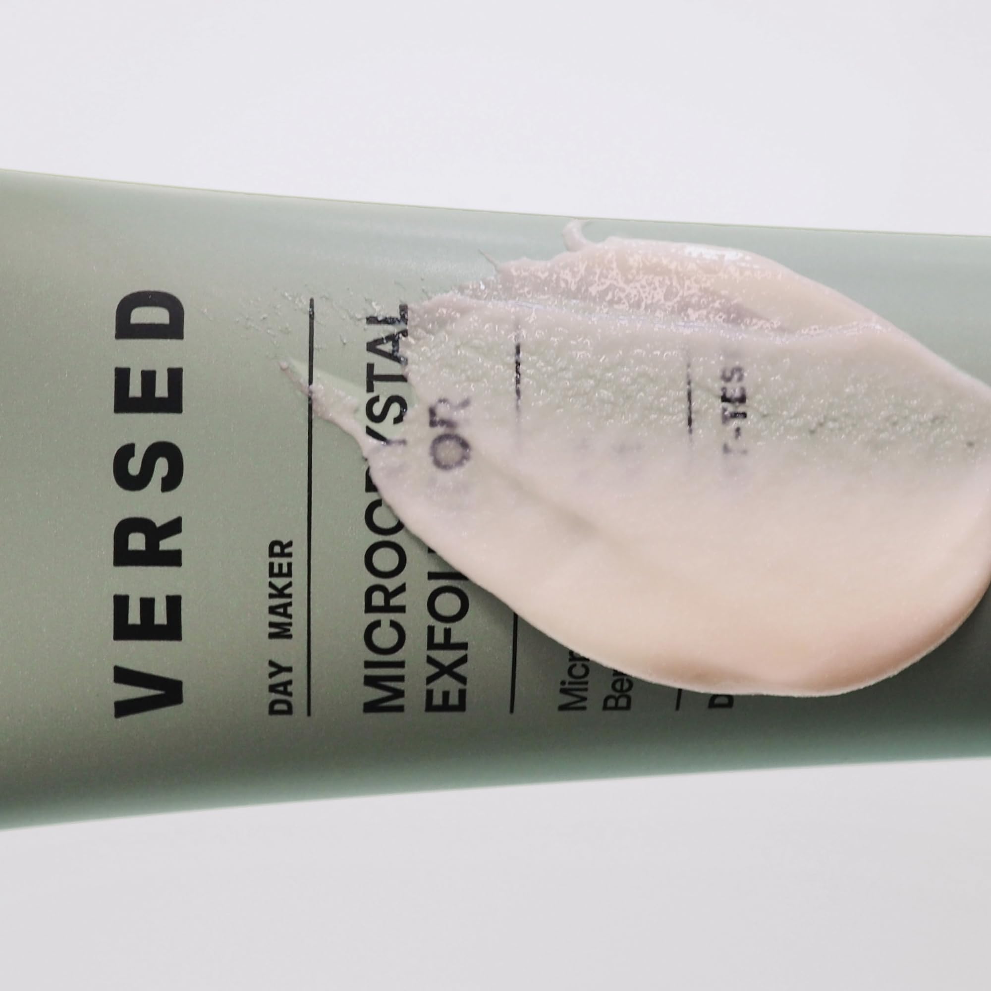 Versed Day Maker: aplicación facial cremosa para uso diario