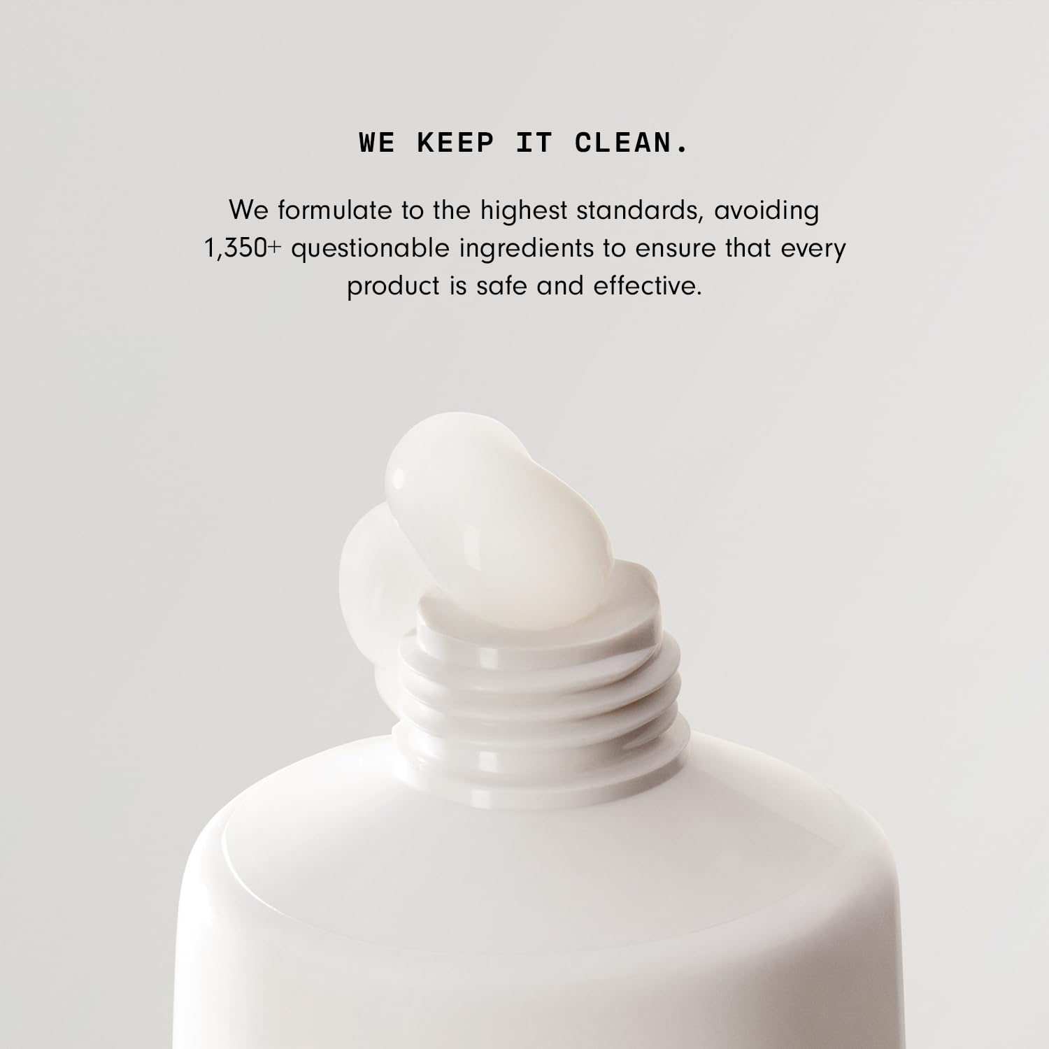 Versed Dew Point Gel, fórmula ligera que no apelmaza la piel.