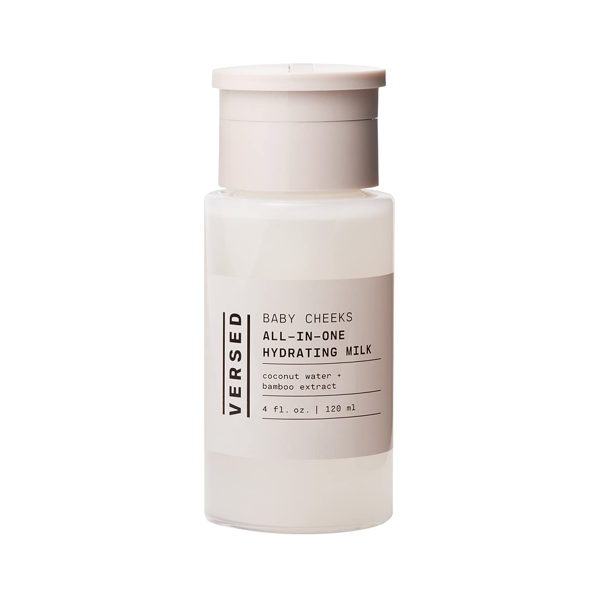Versed Skin Soothe tónico lechoso en botella para hidratar y equilibrar el pH.