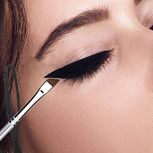 Vertex travel-friendly brush stays compact for on-the-go use.