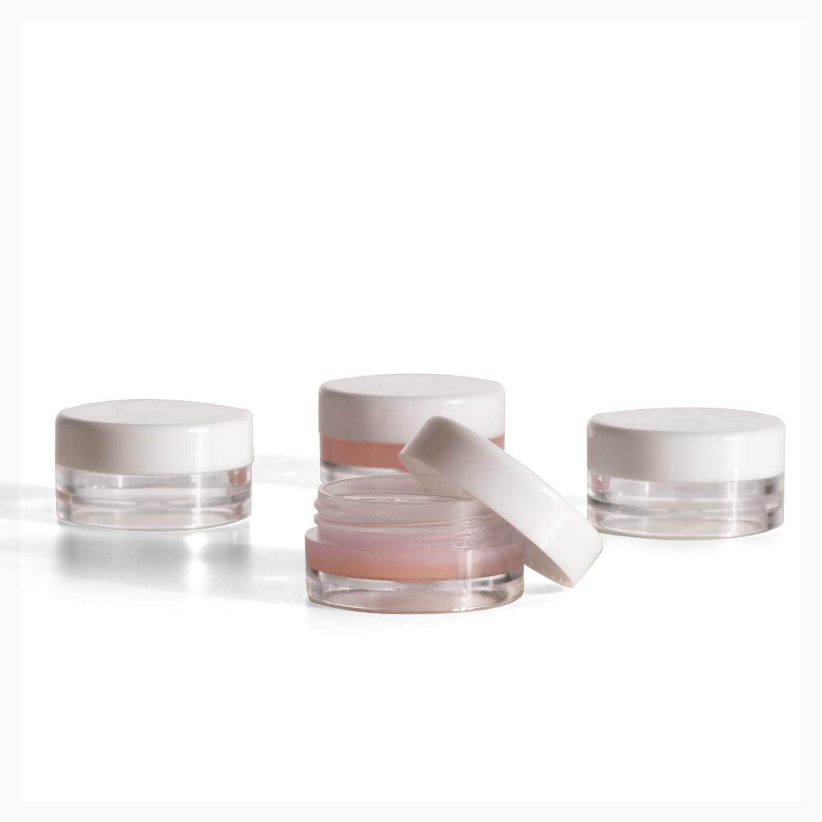 Vessara makeup-sponge-compact ideal for under-eye and precise blending