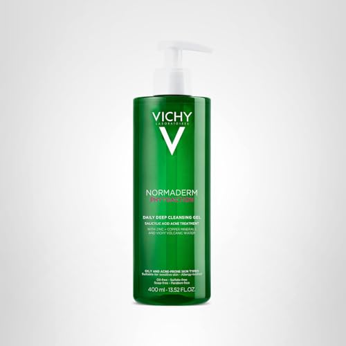 After-use look shows purified skin from the VICHY Normaderm routine.