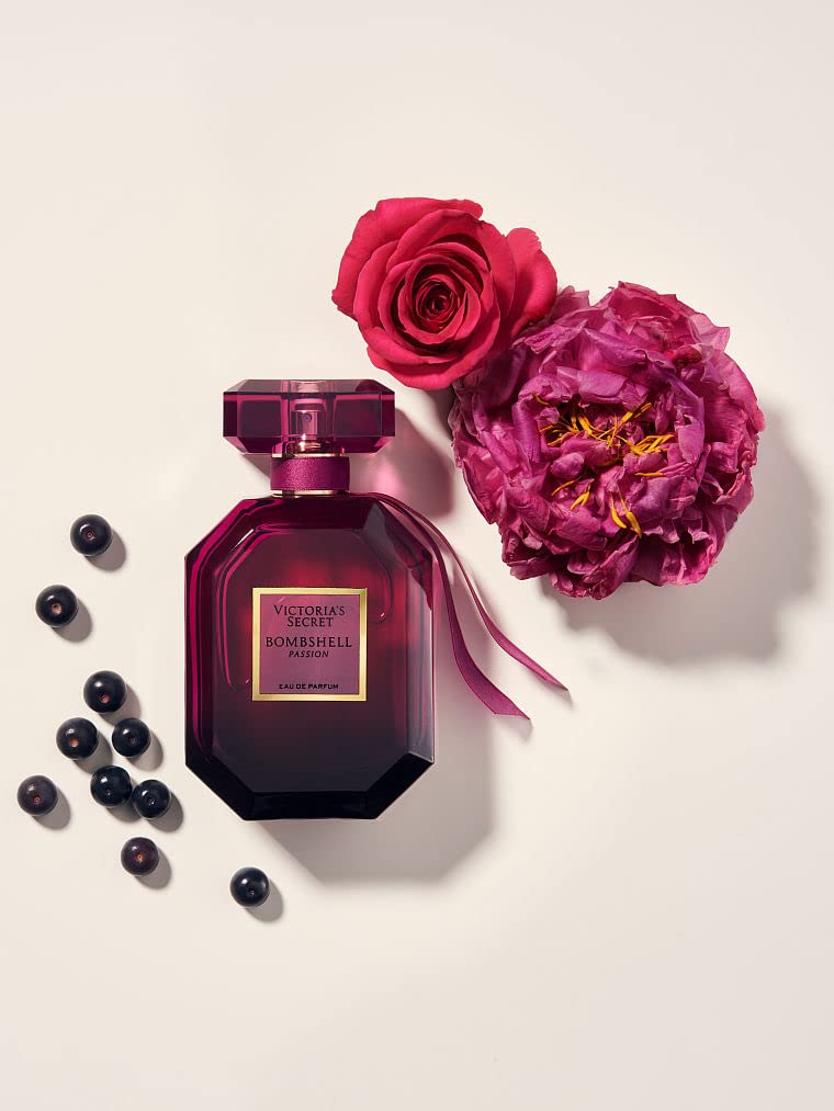 Box packaging of Bombshell Passion ready for gifting