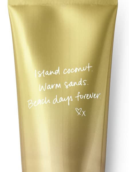Victoria's Secret Coconut Passion crema corporal con textura de absorción rápida al tacto.