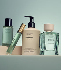Oakmoss note visual highlighting earthy warmth for day-to-night use