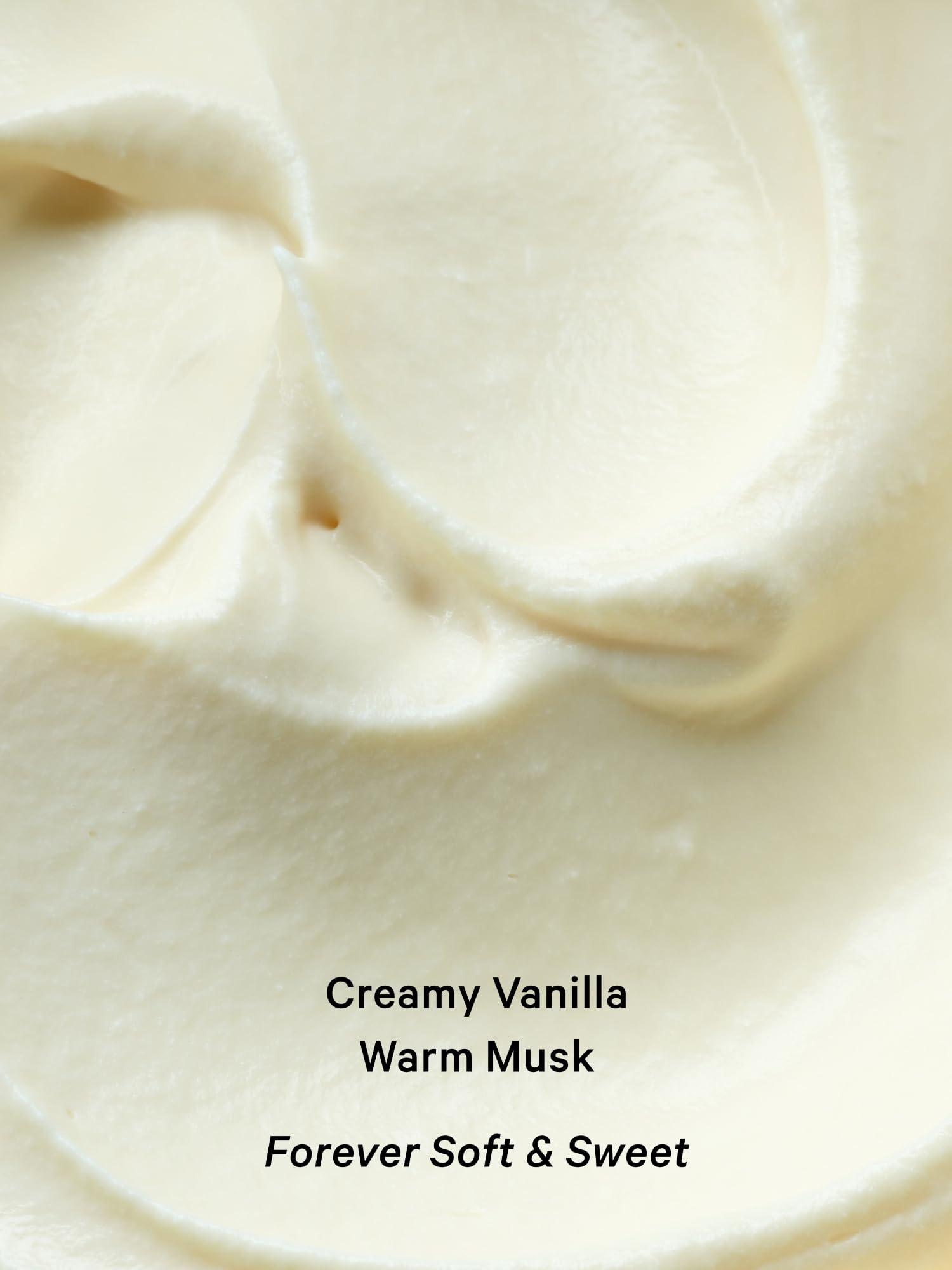 Vanilla Lace mist close-up highlighting creamy vanilla notes for a soft aroma