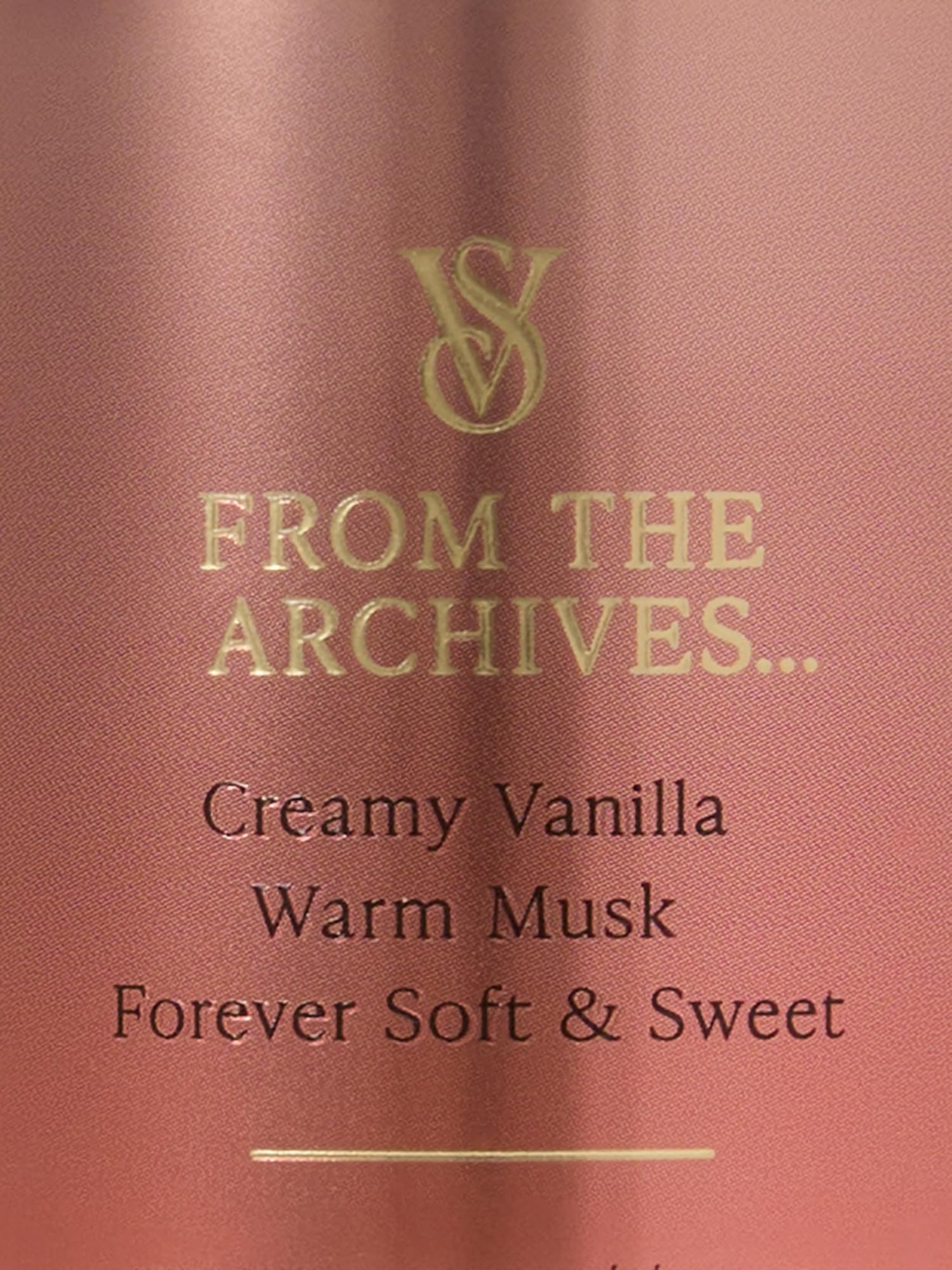 Victoria's Secret Vanilla Lace box packaging ideal for gifting