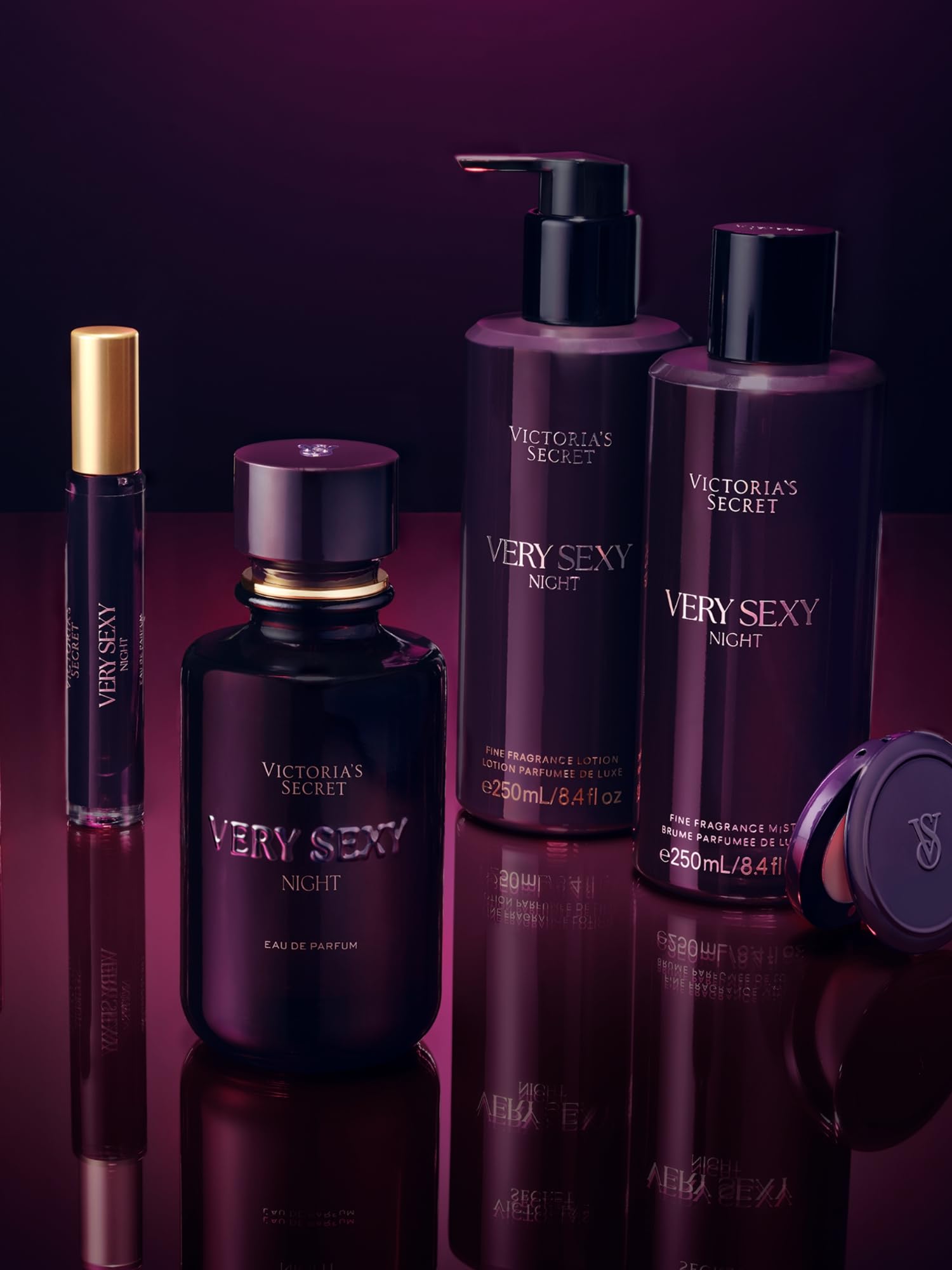 Victoria's Secret Very Sexy Night Mist spray nozzle enables quick refresh