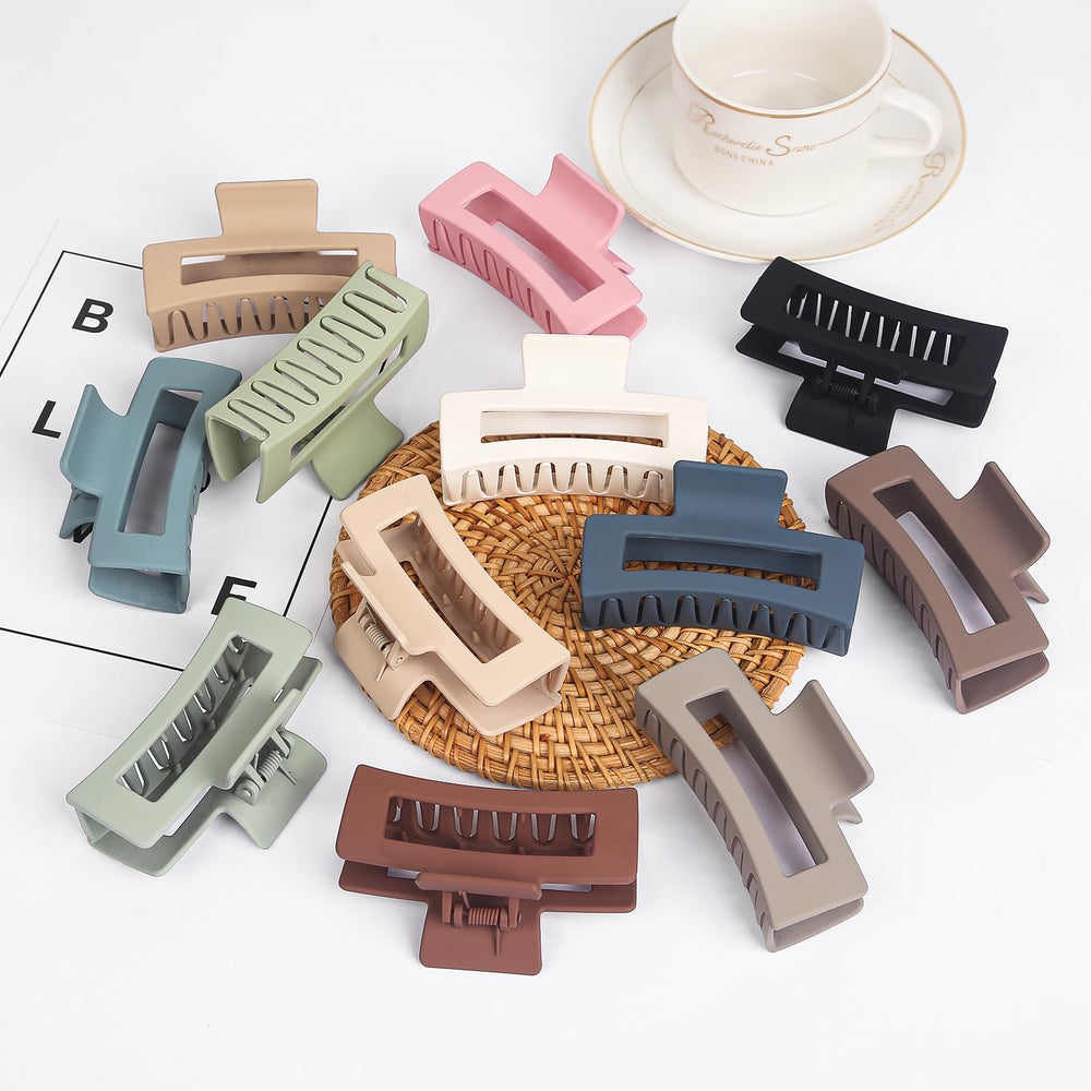 Vigorpace light blue clip providing gentle, comfortable hold for delicate styles