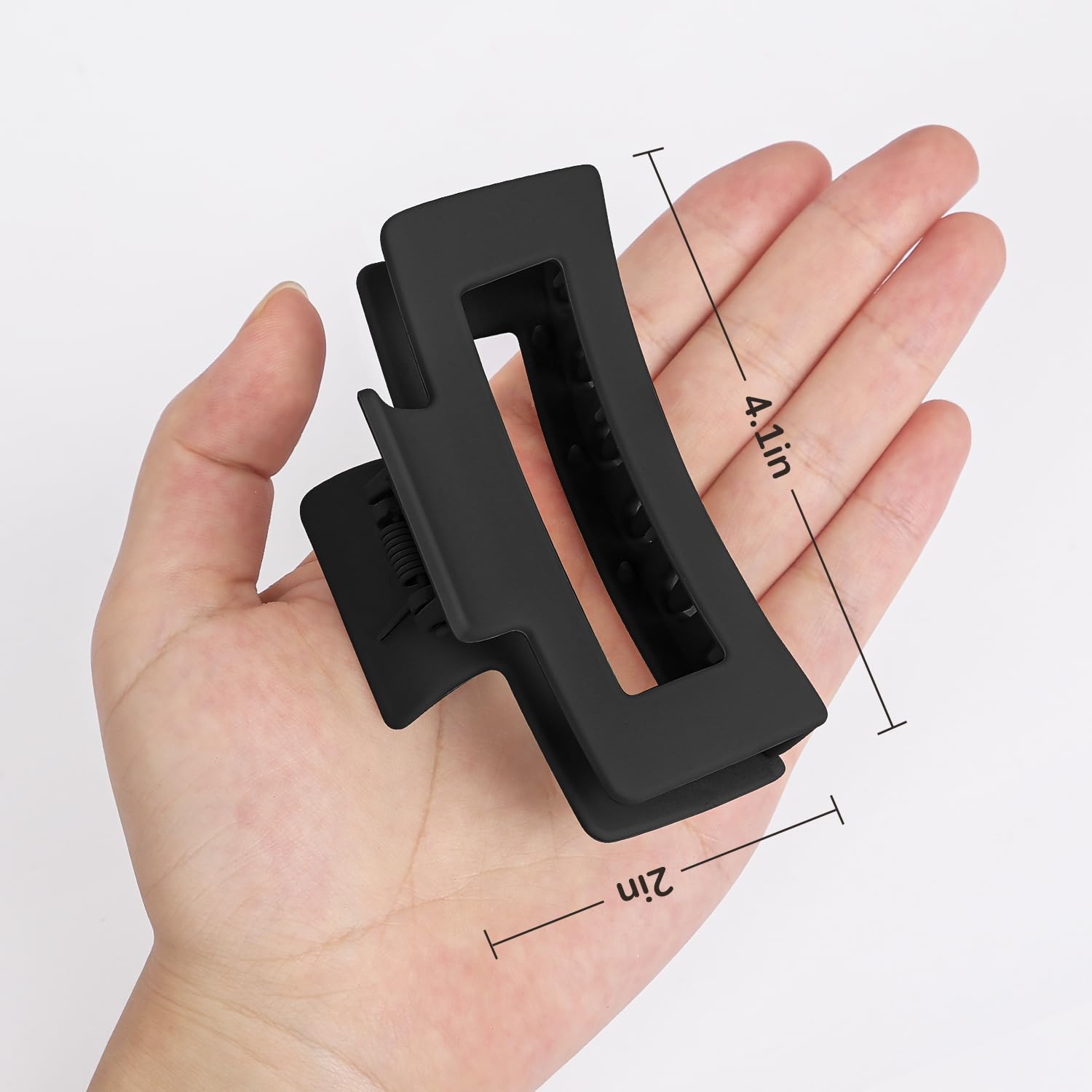Vigorpace wide opening 180 degree clip secures hair of any thickness.