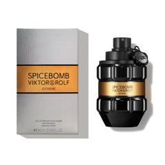 Viktor&Rolf Spicebomb Extreme packaging close-up highlights premium presentation.