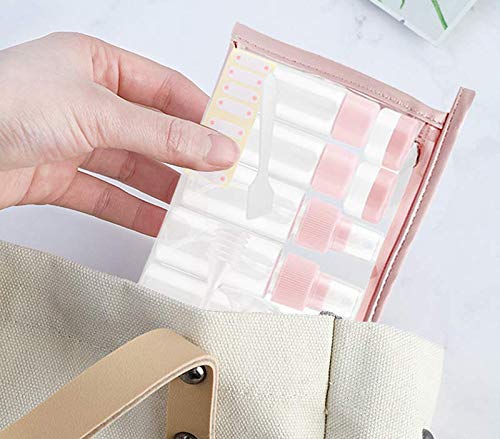 Vitog waterproof bag with sturdy studs for secure travel.