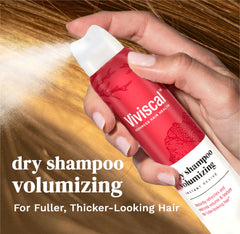 Aplicación de Viviscal champú seco en cabello fino para refrescar entre lavados